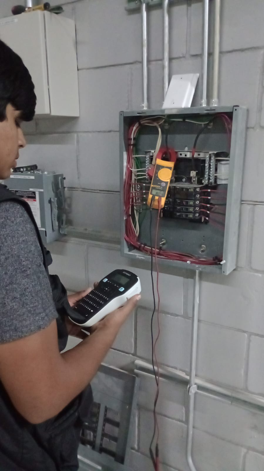 Electricidad - proyecto 3